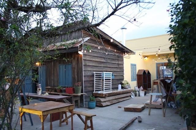 Nha go - The Wooden House Restaurant